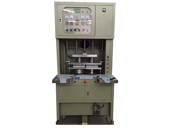 EL- 218發熱(rè)定布機
